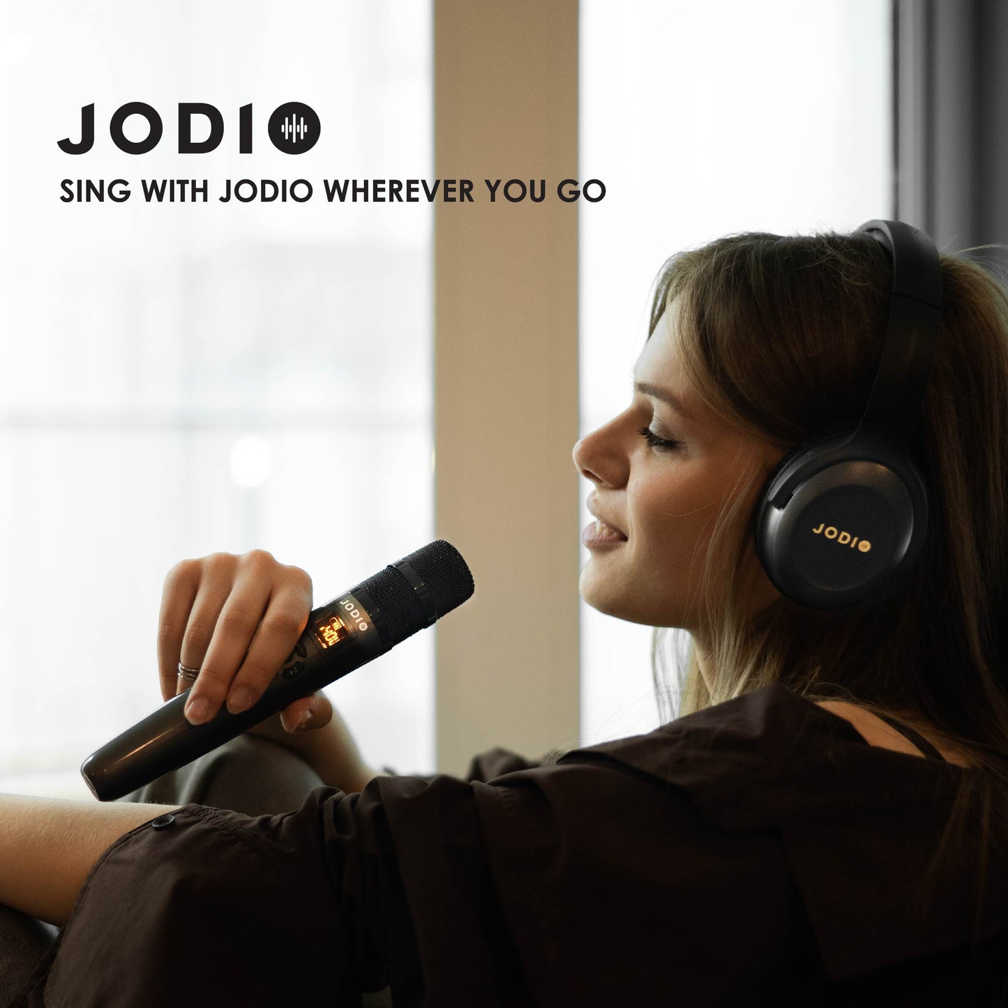 AI-Powered Wireless Bluetooth Karaoke Headphone with microphone